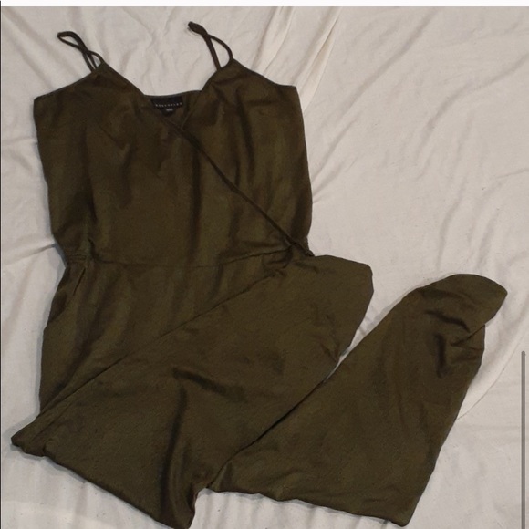 Attention Jumpsuit size Xl - Picture 3 of 9